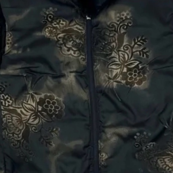 REVERSIBLE VEST 
Winter Quilted Puffer Fur Trim Floral & Black Zip Pockets M - Picture 9 of 9